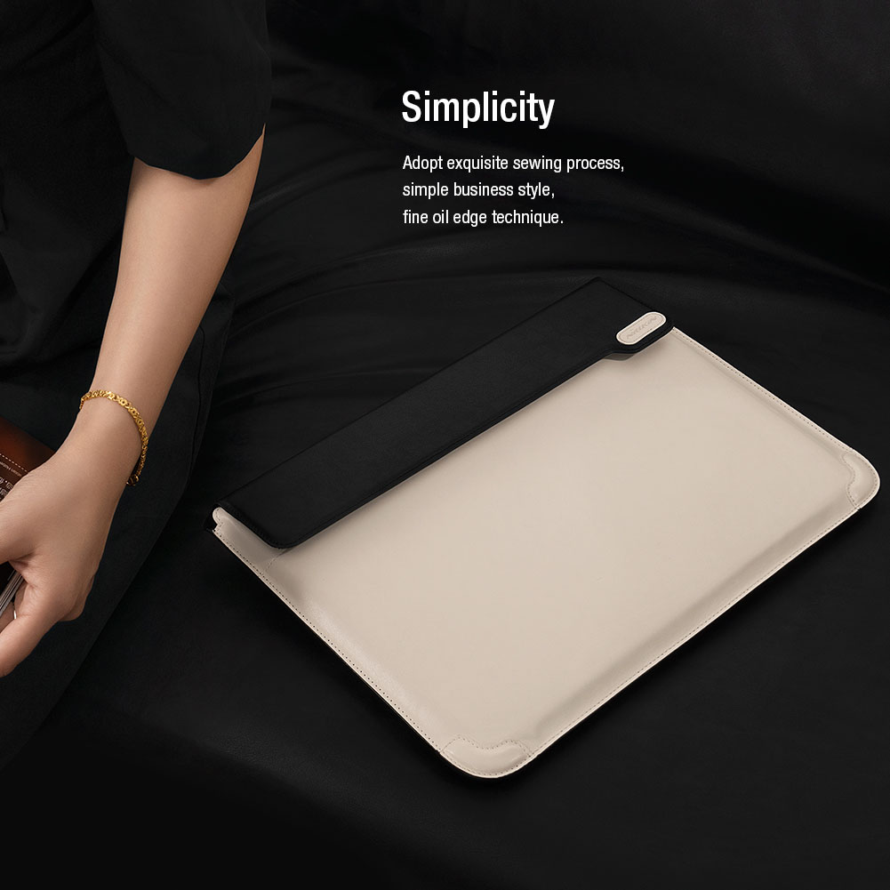 Versatile Laptop Sleeve Horizontal Design